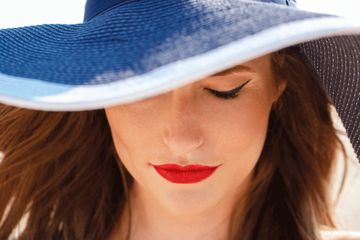 verano-colageno-acido-hialuronico-laser-fracionado-piel-mujer-belleza-dermatologia-estetica-dermatologo-dr-lopez-gil-dr-lopez-gil-teknon-barcelona-clinica